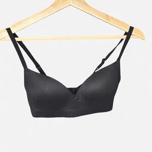 Soma Enbliss Wireless Bra Black 34B Smooth Padded Comfort No-Wire